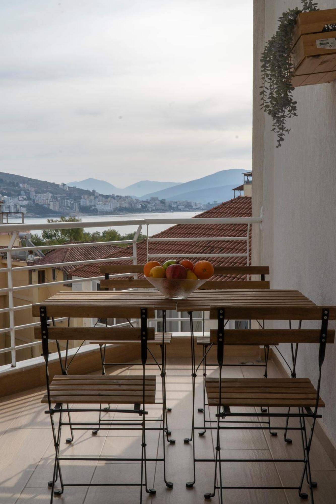 Memories Apartments Sarandë Eksteriør billede