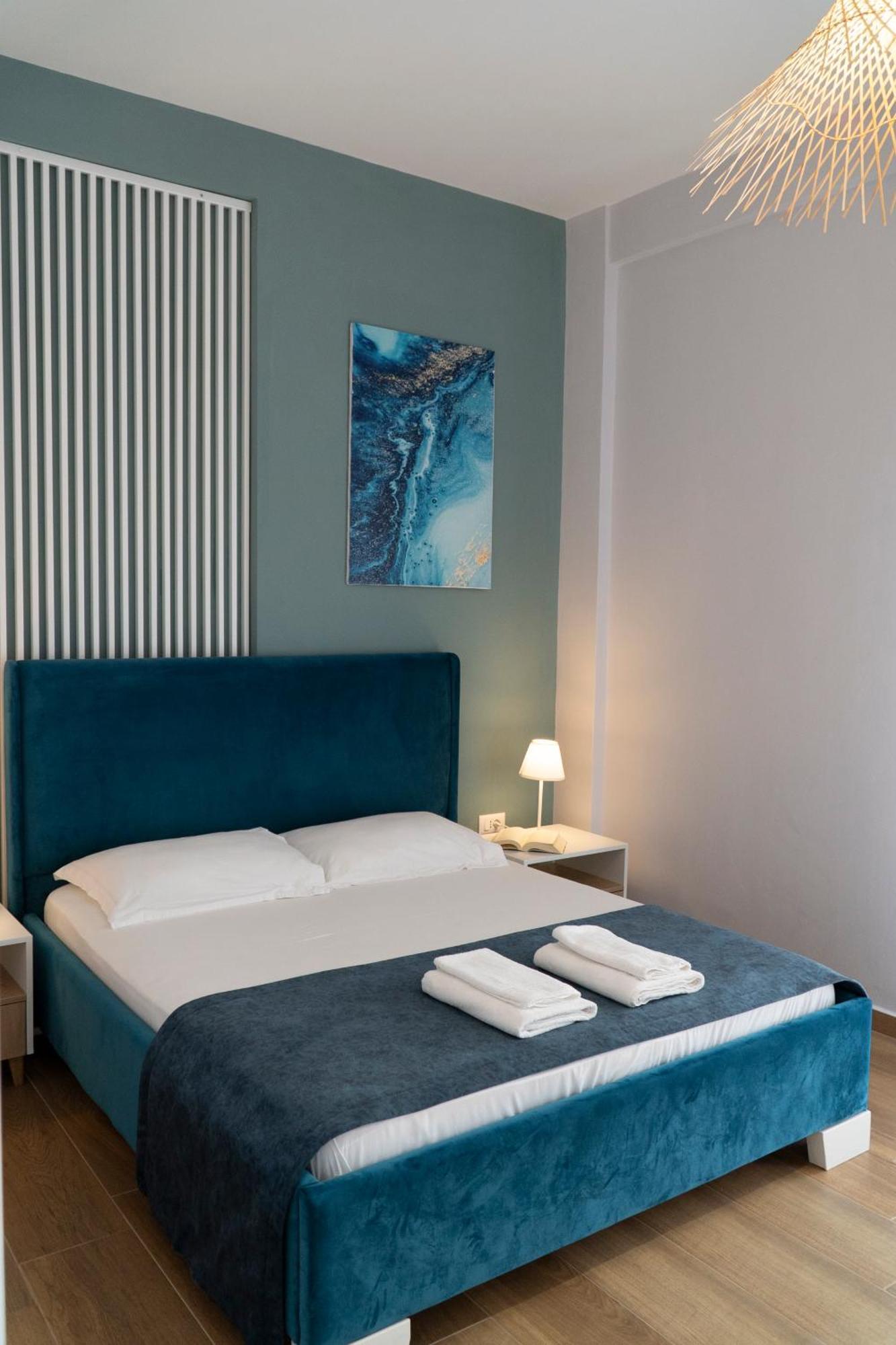 Memories Apartments Sarandë Eksteriør billede