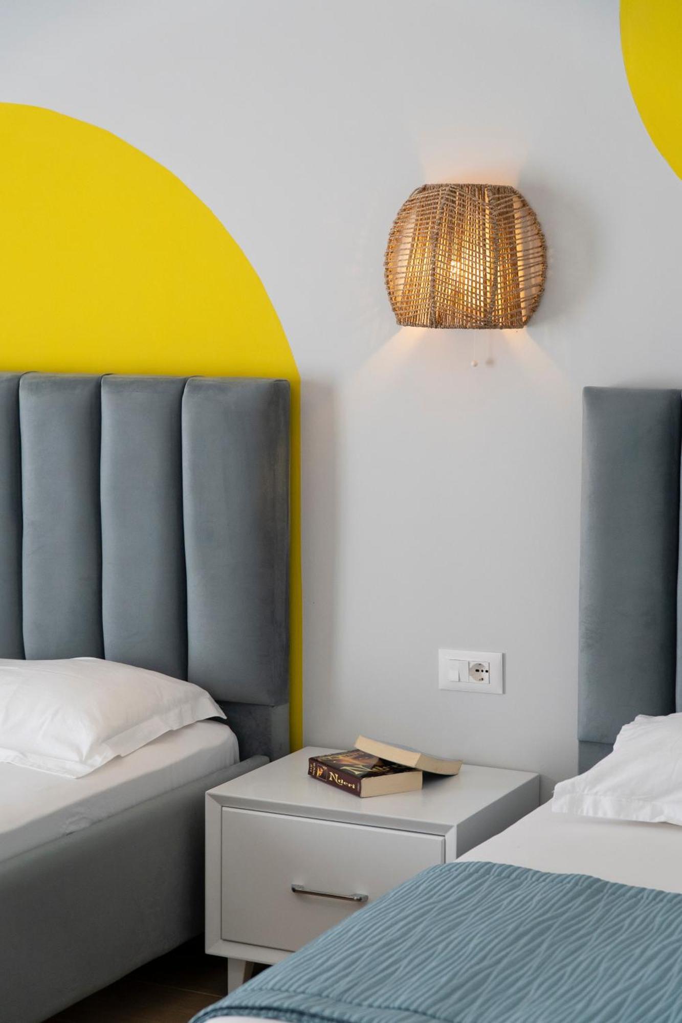 Memories Apartments Sarandë Eksteriør billede